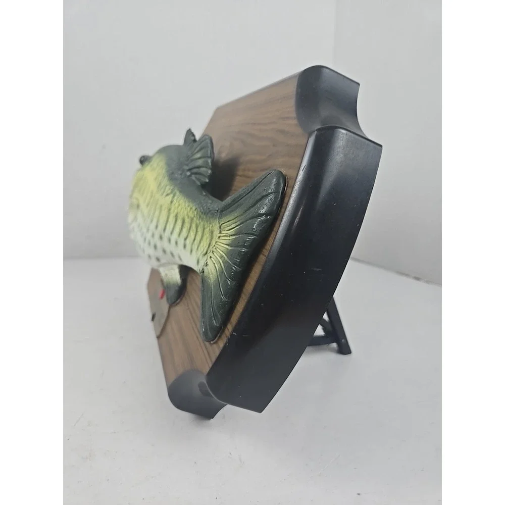 Vtg 1999 Big Mouth Billy Bass Gemmy Singing Moving-Motion Activated Works! VIDEO
